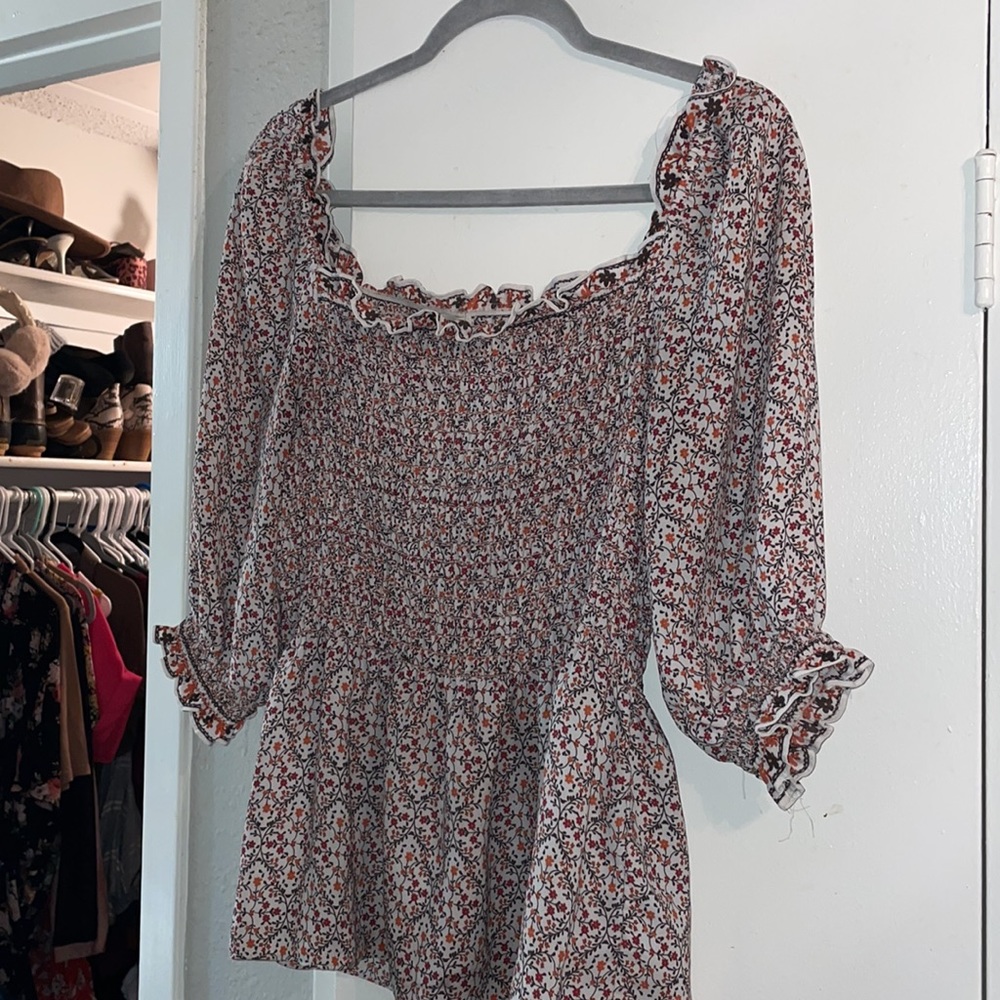 ❌SOLD❌ Top - Picture 2 of 4